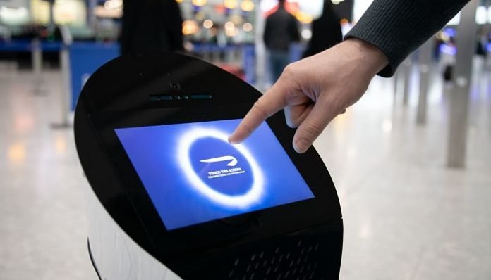 BRITISH AIRWAYS USA ROBOTS PARA AYUDAR A LOS VIAJEROS
