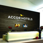 ACCOR SE ALÍA CON VISA