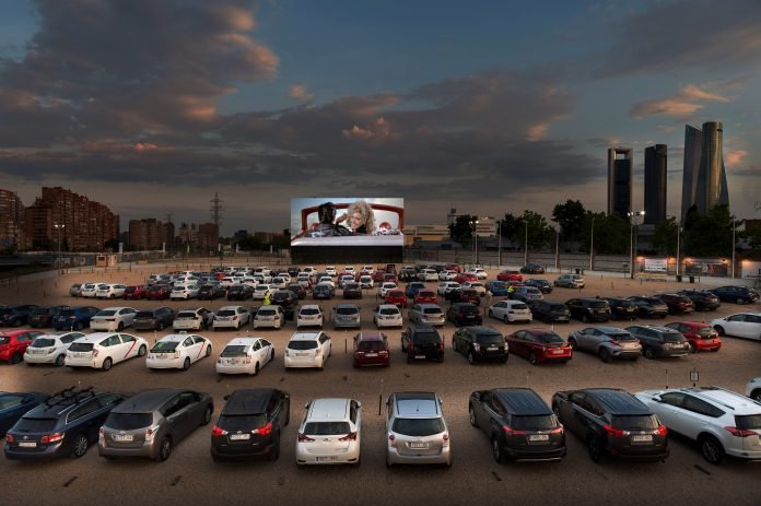 EL AUTOCINE INSPIRA NUEVAS MANERAS DE CELEBRAR EVENTOS