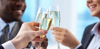 CÓMO ELEGIR UN CATERING SEGURO DÍA A DÍA