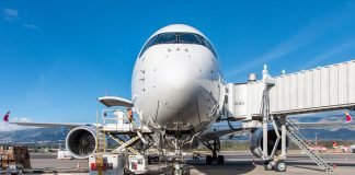 IAG SE COMPROMETE A USAR COMBUSTIBLE SOSTENIBLE IAG SE COMPROMETE A USAR COMBUSTIBLE SOSTENIBLE