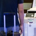 LOS VIAJEROS APOYAN EL USO DE PASAPORTES SANITARIOS
