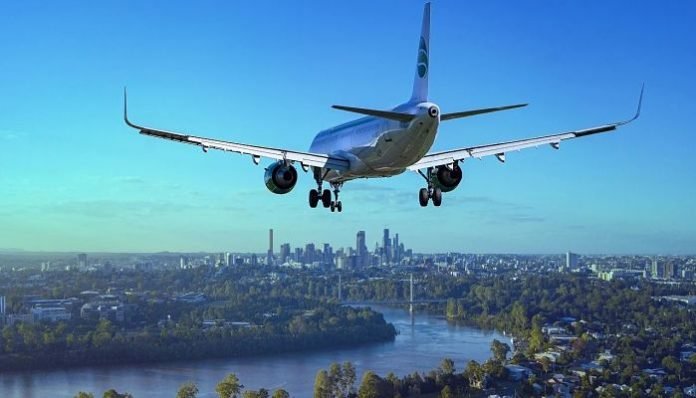 LOS VIAJEROS DE NEGOCIOS VOLARÁN MENOS