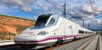 RENFE TAMBIÉN SE APUNTA A LOS PAGOS CON BIZUM RENFE TAMBIÉN SE APUNTA A LOS PAGOS CON BIZUM