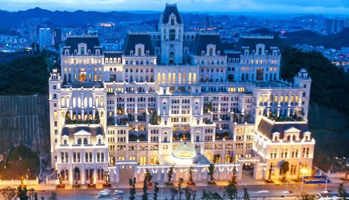 ACCOR ESTRENA UNA NUEVA MARCA DE LUJO