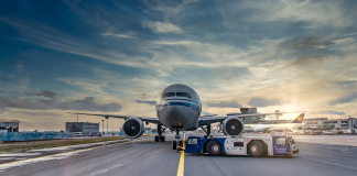 AIR FRANCE ES LA PRIMERA AEROLÍNEA QUE IMPONE UNA TASA POR EL USO DE BIOCARBURANTE aerolínea con combustible sostenible