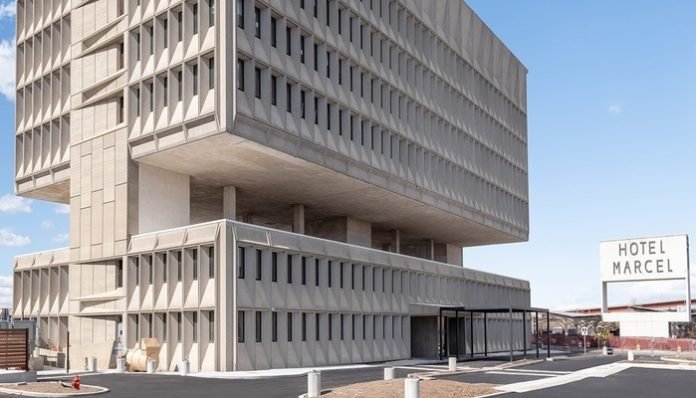 HILTON ABRIRÁ EL PRIMER “HOTEL CERO NETO” EN ESTADOS UNIDOS