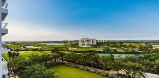 AMR COLLECTION CONTINÚA SU EXPANSIÓN GLOBAL CON 14 APERTURAS AMR COLLECTION CONTINÚA SU EXPANSIÓN GLOBAL CON 14 APERTURAS