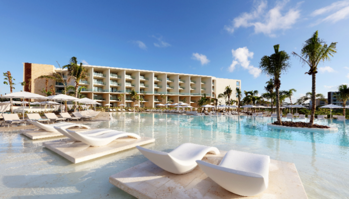 WYNDHAM Y PALLADIUM AÚNAN SU OFERTA DE HOTELES DE LUJO