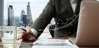 LAS EMPRESAS SE ADAPTAN A LA SUBIDA DE PRECIOS LAS EMPRESAS SE ADAPTAN A LA SUBIDA DE PRECIOS