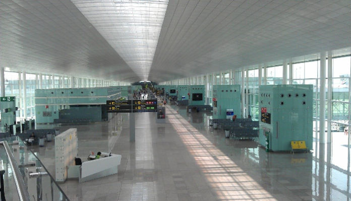 AENA RELAJARÁ EL CONTROL DE LÍQUIDOS EN LOS AEROPUERTOS ESPAÑOLES