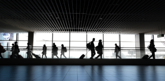 LOS PROGRAMAS DE TEAM BUILDING EVOLUCIONAN HACIA «JORNADAS ESTRATÉGICAS» LOS PROGRAMAS DE TEAM BUILDING EVOLUCIONAN HACIA "JORNADAS ESTRATÉGICAS"