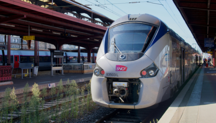 SNCF VOYAGEURS LANZA UNA TARJETA PARA VIAJEROS DE NEGOCIOS