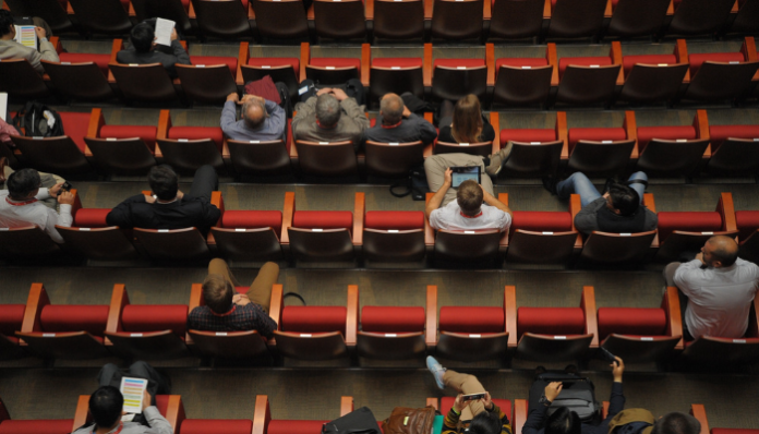 LA CIFRA DE ASISTENTES A EVENTOS EN REINO UNIDO DISMINUYÓ EN 2023
